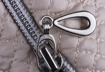 How Much Do You Know about Zipper Making?